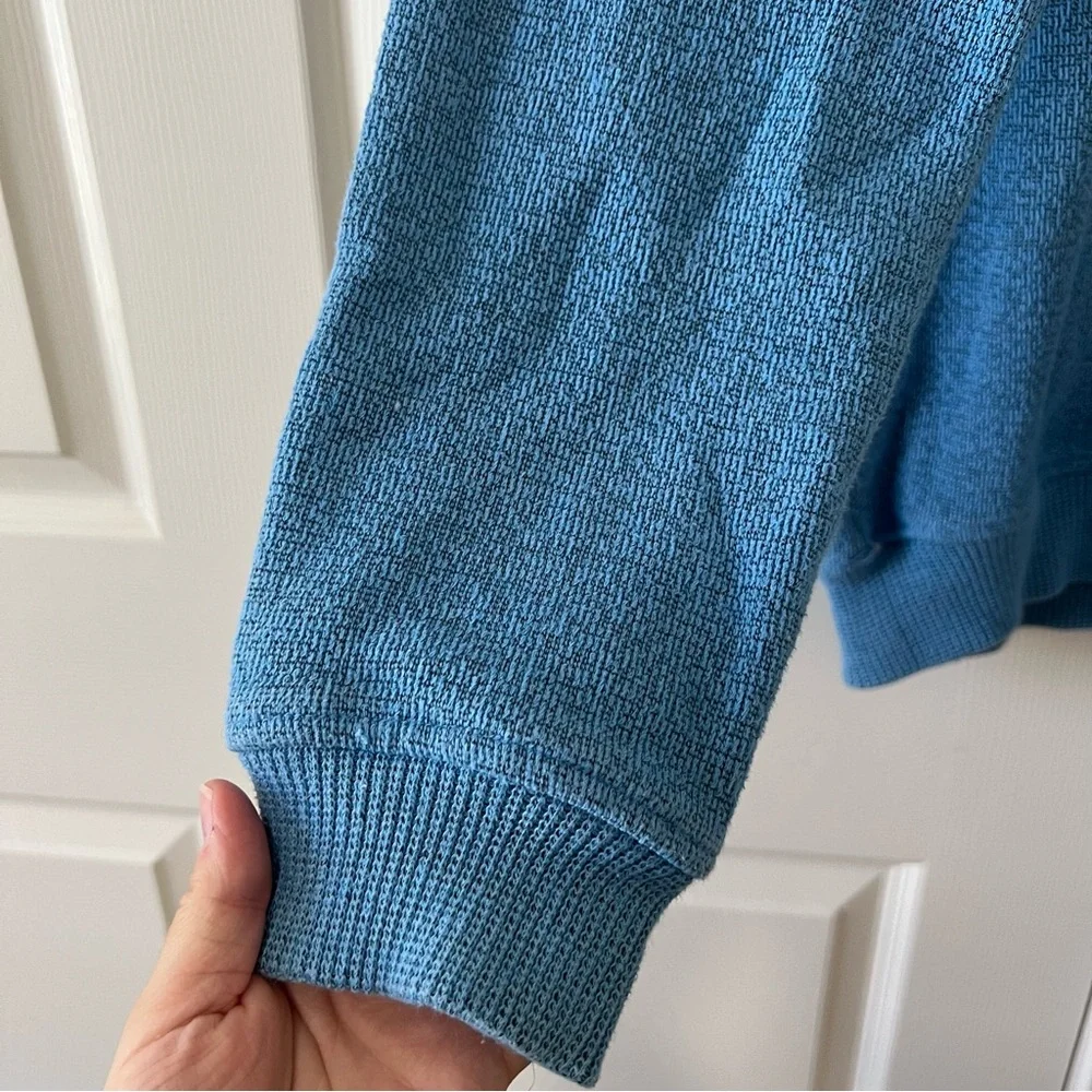 Pacific & Co. Bar Harbor Maine Blue Embroidered Sweater Medium
